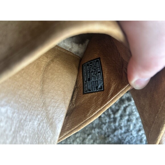 UGG Australia Womens Brown Abbie SN5772 Leather Slip On Clogs Size USA 8 Mule - Picture 9 of 10